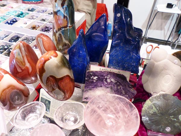 Jaspe impérial, Lapis, cristal de roche et quartz rose Jaspe impérial, Lapis, cristal de roche et quartz rose