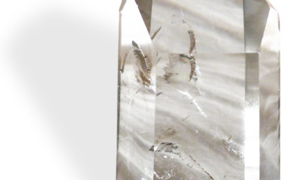 Cristal de roche, concentration de l’énergie et clarification de la conscience